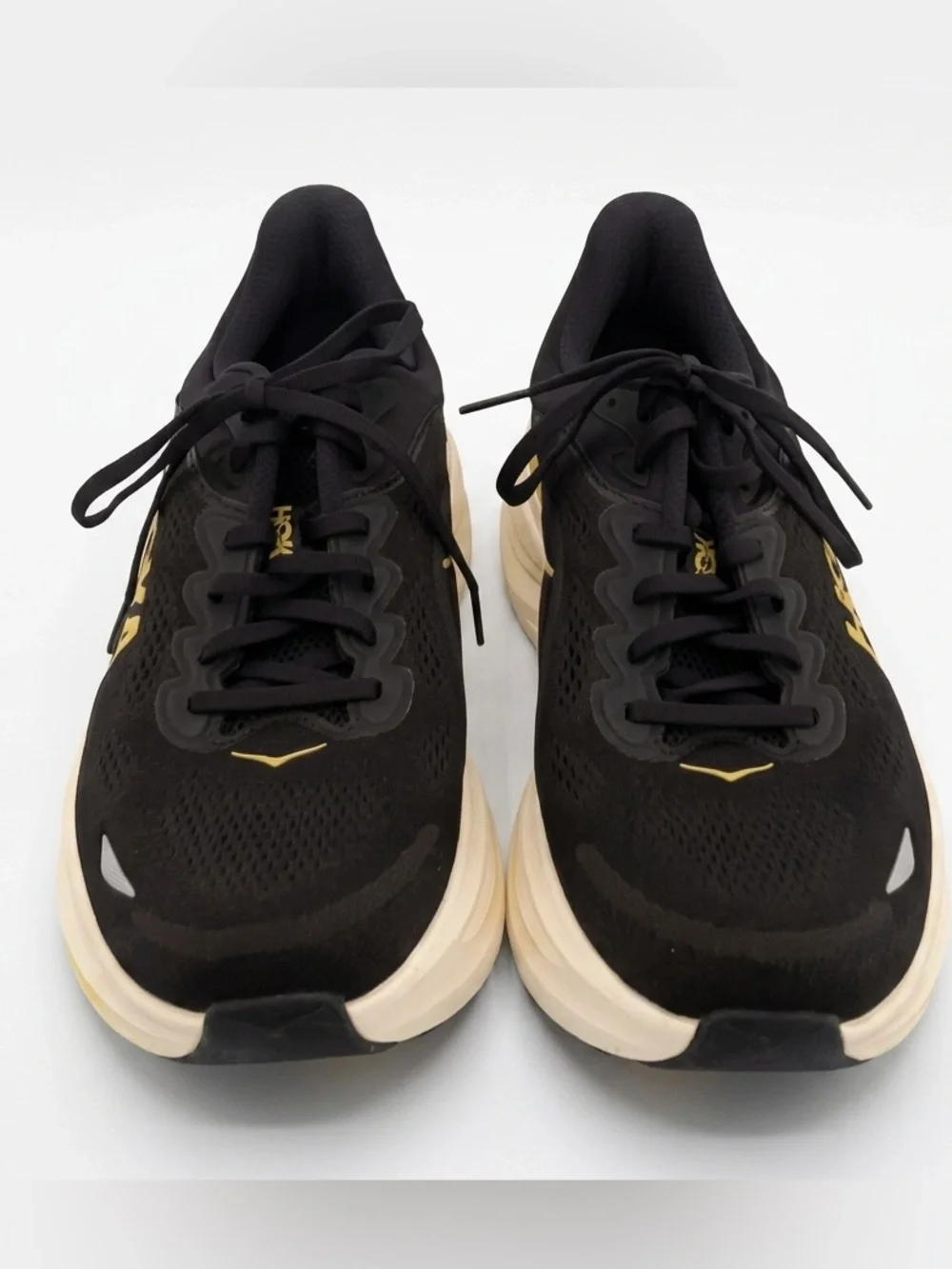 Hoka One One Men's Bondi 9 Lace Up Running Sneakers